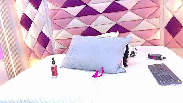 samirths_boy_ webcam