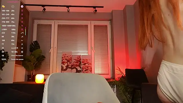 HaleyKoelling live cam on StripChat