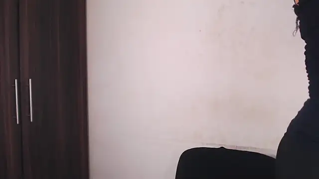 Agatha_Tenebris webcam