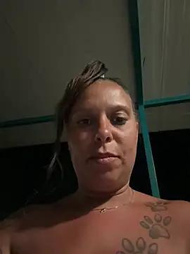 SexyPoppea live webcam show