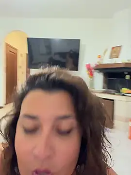 Novababy18 live webcam show