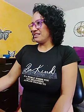 scarlet_wet webcam