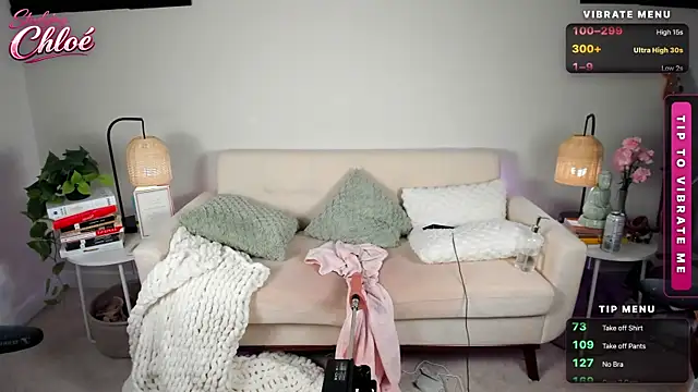 itschloelaurent live webcam show