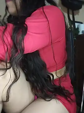 loveHoney02 live cam on StripChat