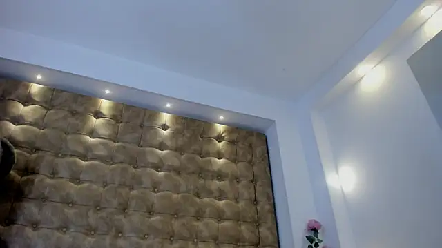 violet_giraldo webcam
