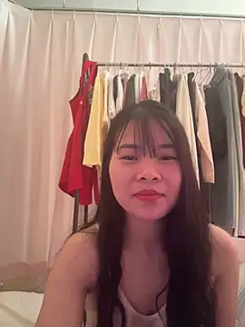 Naked-xx live cam on StripChat