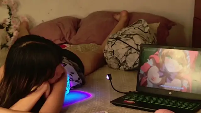 DelicateDesiire webcam