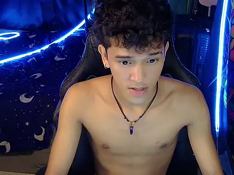 hugekenbigcock webcam