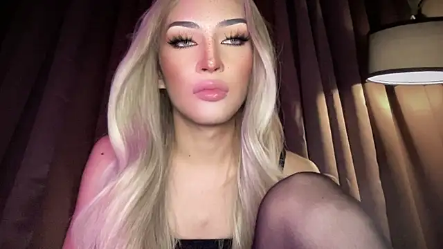 Alicegreenexx webcam