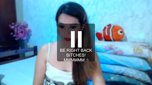 B0rn2Porn live cam on StripChat