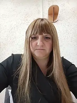 Office_Albertina live cam on StripChat