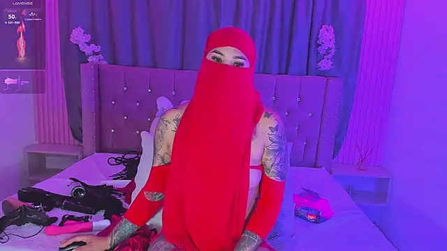 Nayla-Mouna webcam