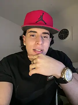 Maximuz1920 webcam