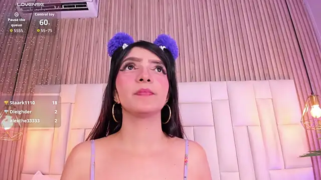 LisaLain webcam