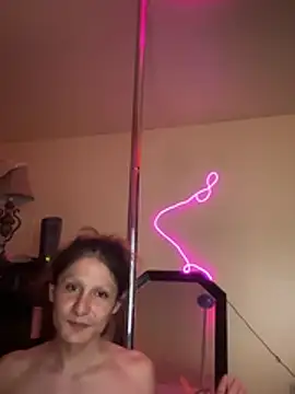 spoilbadkittynow webcam