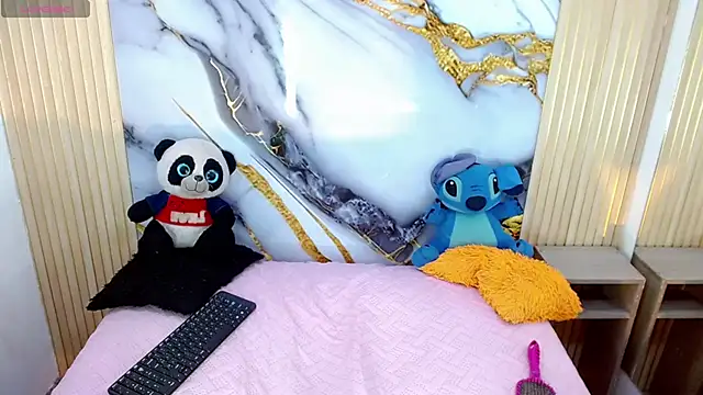 natashaislerxxx webcam