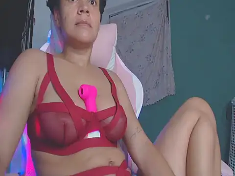 shayna_cute - Shayna_cute's free webcam - UK Sex Cams