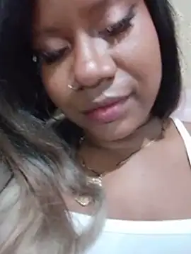 EmmilyRosee webcam