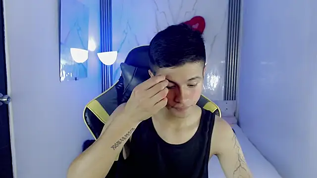 ascii_one (M twink) - SHOW CUMMM EXPLOSIVE