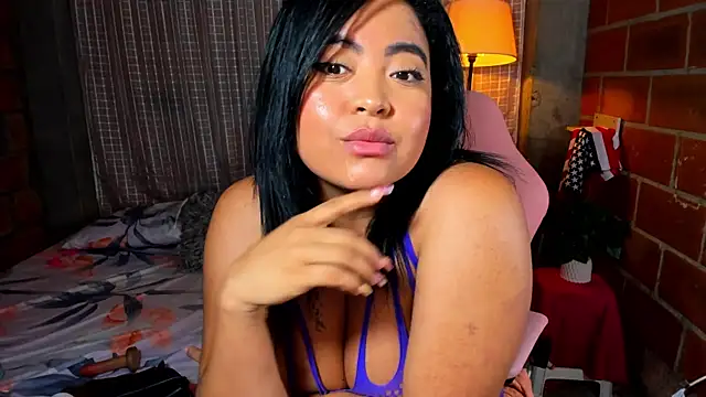 ivy_roosx webcam