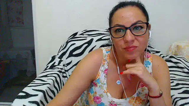 MissElla webcam