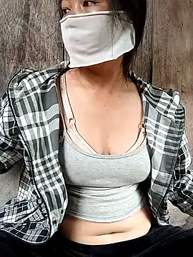 hiha-nn - Hiha-nn's free webcam - UK Sex Cams