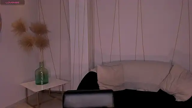 AmaliaCrus webcam