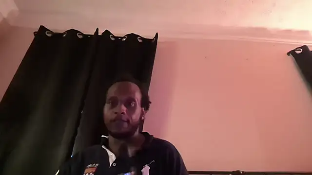 Trappboy93 live cam on StripChat