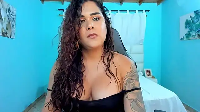 shadia-orozco webcam