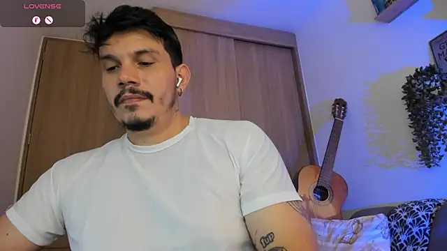 alejandro_stark webcam