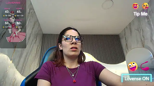 nadia_r_