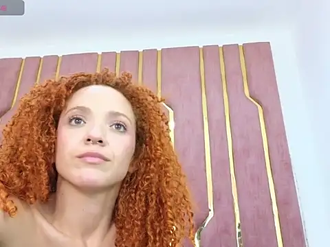 Kiaralovee02