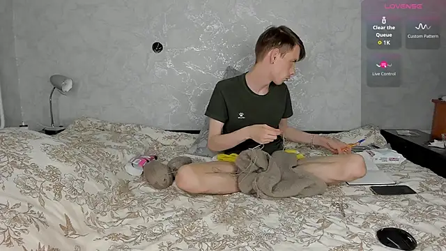 ERICK__DEEN live cam on StripChat