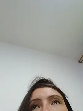 Michelle_ec live cam on StripChat