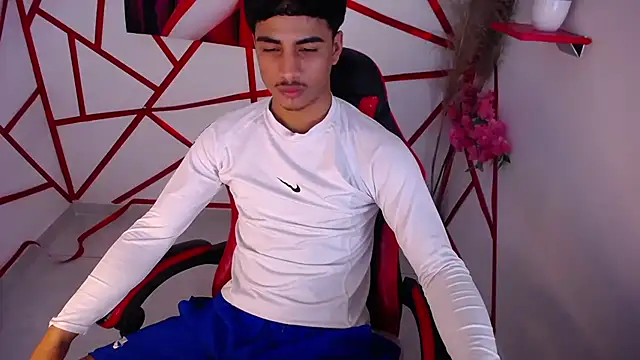 oliver-parker live cam on StripChat