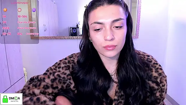 EricaVanderhill live cam on StripChat