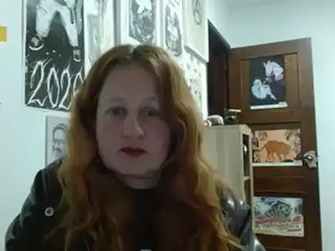 ViioletaMora live cam on StripChat