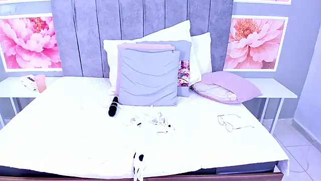 Stacey_white_ live cam on StripChat