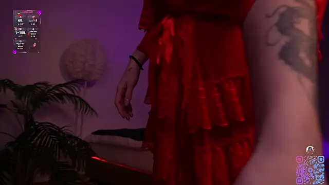 MilaSweeet live cam on StripChat
