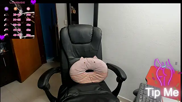 peanut_tangerine webcam