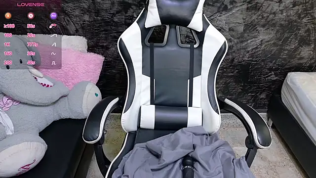 olivia_love_ webcam