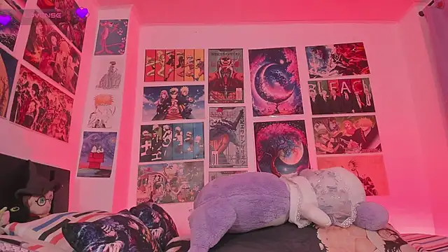 MissCurvyTop webcam