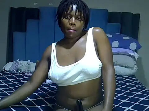 melanin_moon webcam