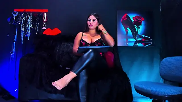 SharoonStone live webcam show