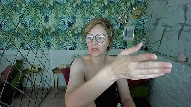 Paris_Cherry live webcam show