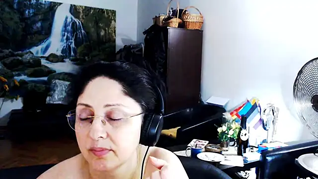 Imperatriza live cam on StripChat