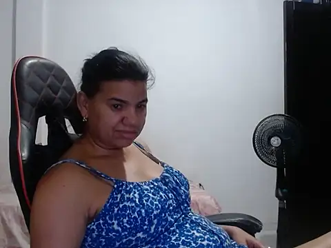Adriana_0312 webcam