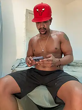 bigdick211292 webcam