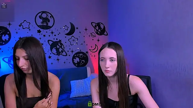 bella_dorn live cam on StripChat