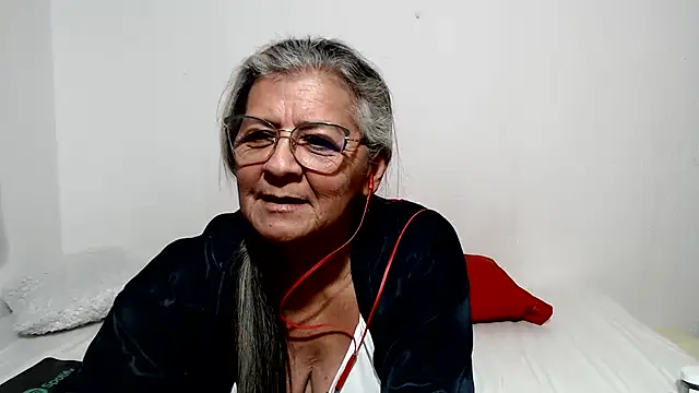 candy_mature_ live webcam show